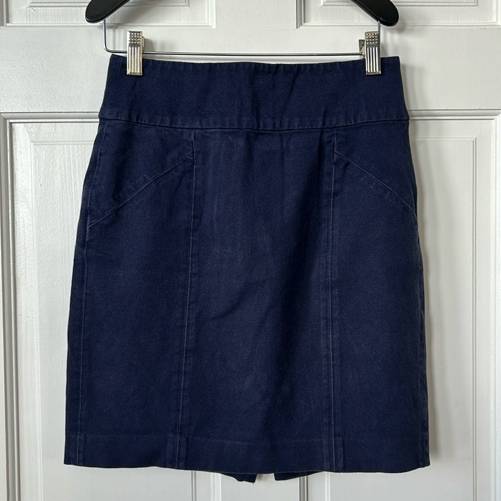 Banana Republic blue denim skirt